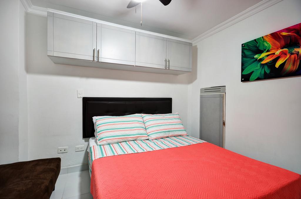 Apartamentos Amoblados Jg De La 70 麦德林 外观 照片