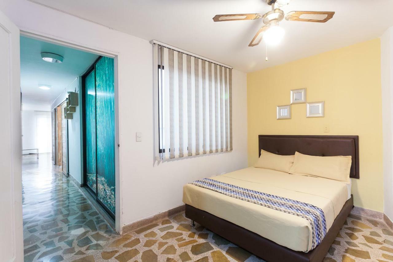 Apartamentos Amoblados Jg De La 70 麦德林 外观 照片