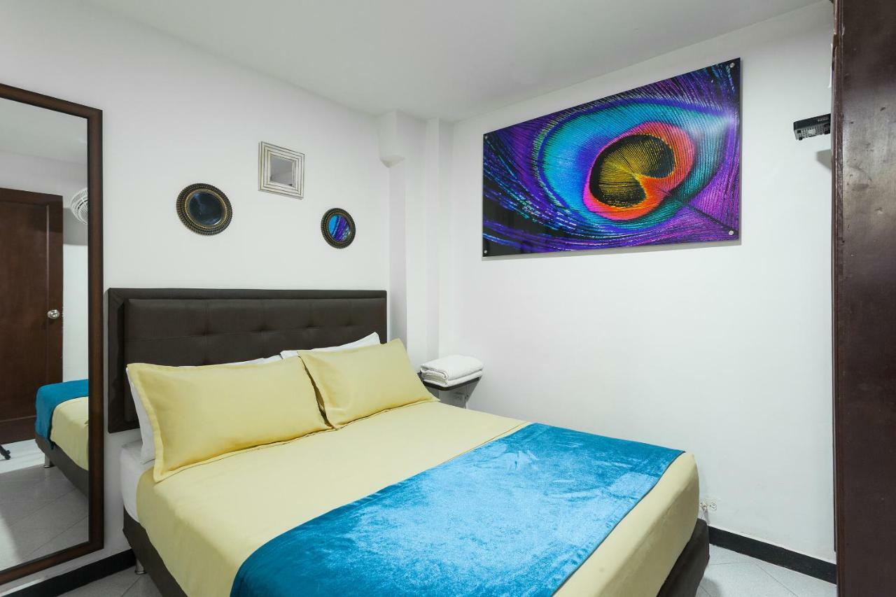 Apartamentos Amoblados Jg De La 70 麦德林 外观 照片