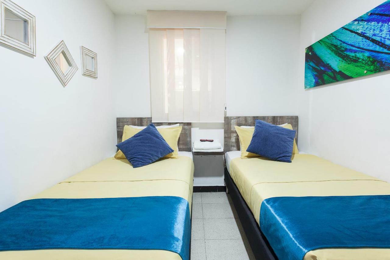 Apartamentos Amoblados Jg De La 70 麦德林 外观 照片