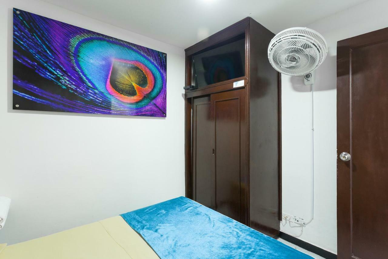 Apartamentos Amoblados Jg De La 70 麦德林 外观 照片