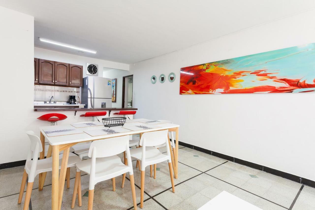 Apartamentos Amoblados Jg De La 70 麦德林 外观 照片