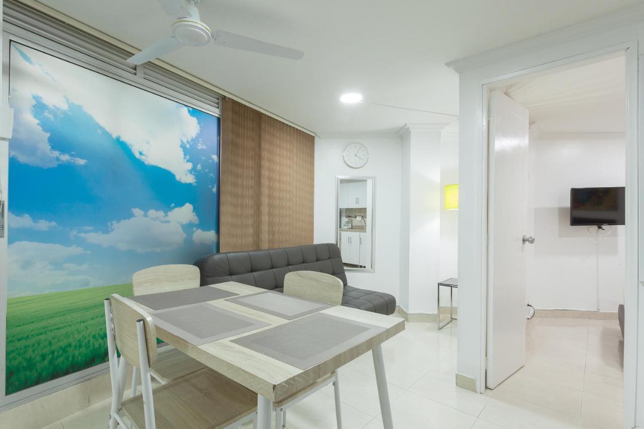 Apartamentos Amoblados Jg De La 70 麦德林 外观 照片