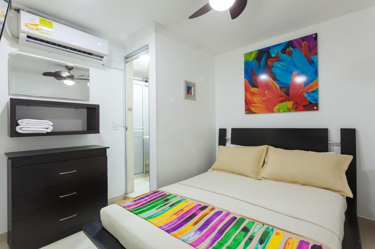 Apartamentos Amoblados Jg De La 70 麦德林 外观 照片